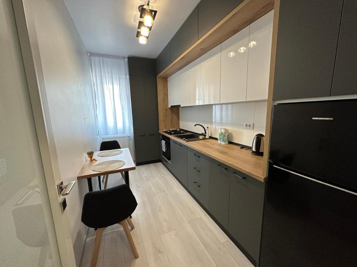 Renting Solutions Studio Iasi Esterno foto